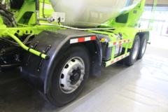 福田 雷萨L9 270马力 8X4 8方混凝土搅拌车