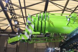 雷萨&nbsp;吊车外观                                                图片