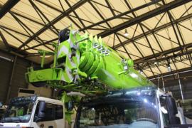 雷萨&nbsp;吊车外观                                                图片