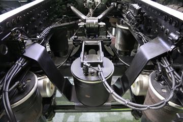 ���� ŷ��EST-A 6ϵ�ؿ� 430���� 6X2R ǣ����(BJ4269SNFKB-B2)ͼƬ