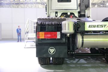 ���� ŷ��EST-A 6ϵ�ؿ� 430���� 6X2R ǣ����(BJ4269SNFKB-B2)ͼƬ