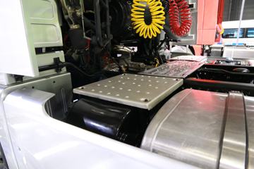 ���� ŷ��EST-A 6ϵ�ؿ� 430���� 6X2R ǣ����(BJ4269SNFKB-B2)ͼƬ