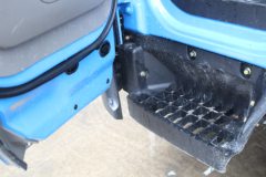 江铃 凯运升级版 宽体 普通款 116马力 4.1米单排栏板轻卡(液刹)(JX1045TG25)