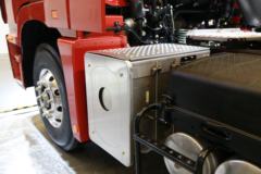 福田 欧曼GTL 6系重卡 超能版 400马力 6X4危险品牵引车(速比:3.7)(BJ4259SNFKB-AB)