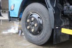 江铃 凯运升级版 宽体 普通款 116马力 4.1米单排栏板轻卡(液刹)(JX1045TG25)