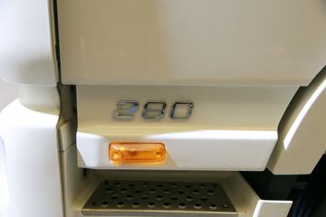  ŷGTLؿ 280 6X2˳()(BJQ5210TCL)ͼƬ