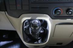 江铃汽车 新世代全顺 2016款 135马力 15座标准版 长轴 2.2T高顶多功能车