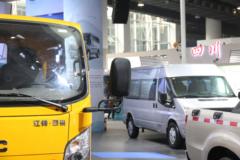 江铃 凯锐800 109马力 3360轴距单排平板运输车