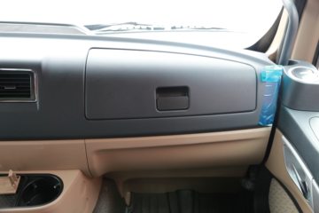 �й����� HOWO T5G�ؿ� 340���� 4X2ǣ����(ZZ4187N361GE1)ͼƬ