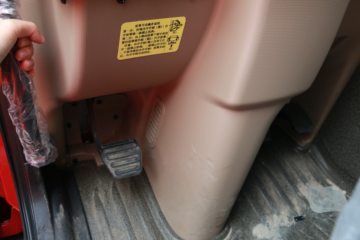 �й����� HOWO T5G�ؿ� 340���� 4X2ǣ����(ZZ4187N361GE1)ͼƬ