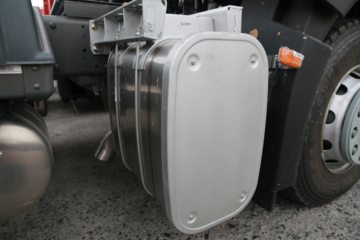 �й����� HOWO T5G�ؿ� 340���� 4X2ǣ����(ZZ4187N361GE1)ͼƬ