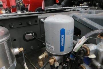 �й����� HOWO T5G�ؿ� 340���� 4X2ǣ����(ZZ4187N361GE1)ͼƬ