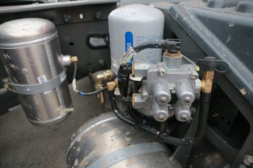 �й����� HOWO T5G�ؿ� 340���� 4X2ǣ����(ZZ4187N361GE1)ͼƬ