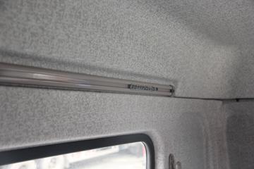 �������� ����M3�п� 180���� 4X2 6.8�ײ�դʽ�ػ�������(LZ1166M3ABT)ͼƬ