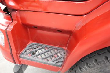 �������� ����M3�п� 180���� 4X2 6.8�ײ�դʽ�ػ�������(LZ1166M3ABT)ͼƬ