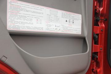 �������� ����M3�п� 180���� 4X2 6.8�ײ�դʽ�ػ�������(LZ1166M3ABT)ͼƬ