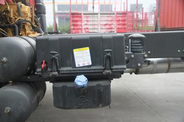 �������� ����M3�п� 180���� 4X2 6.8�ײ�դʽ�ػ�������(LZ1166M3ABT)ͼƬ