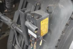 东风柳汽 乘龙M3中卡 180马力 4X2 6.8米仓栅式载货车底盘(LZ1166M3ABT)