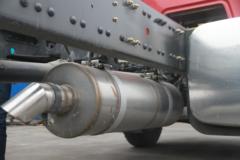 东风柳汽 乘龙M3中卡 180马力 4X2 6.8米仓栅式载货车底盘(LZ1166M3ABT)