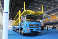 东风 天锦 270马力 中置轴轿运车