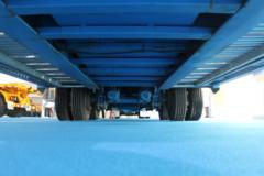 东风 天锦 270马力 中置轴轿运车