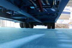 东风 天锦 270马力 中置轴轿运车