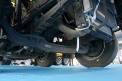 东风 天锦 270马力 中置轴轿运车