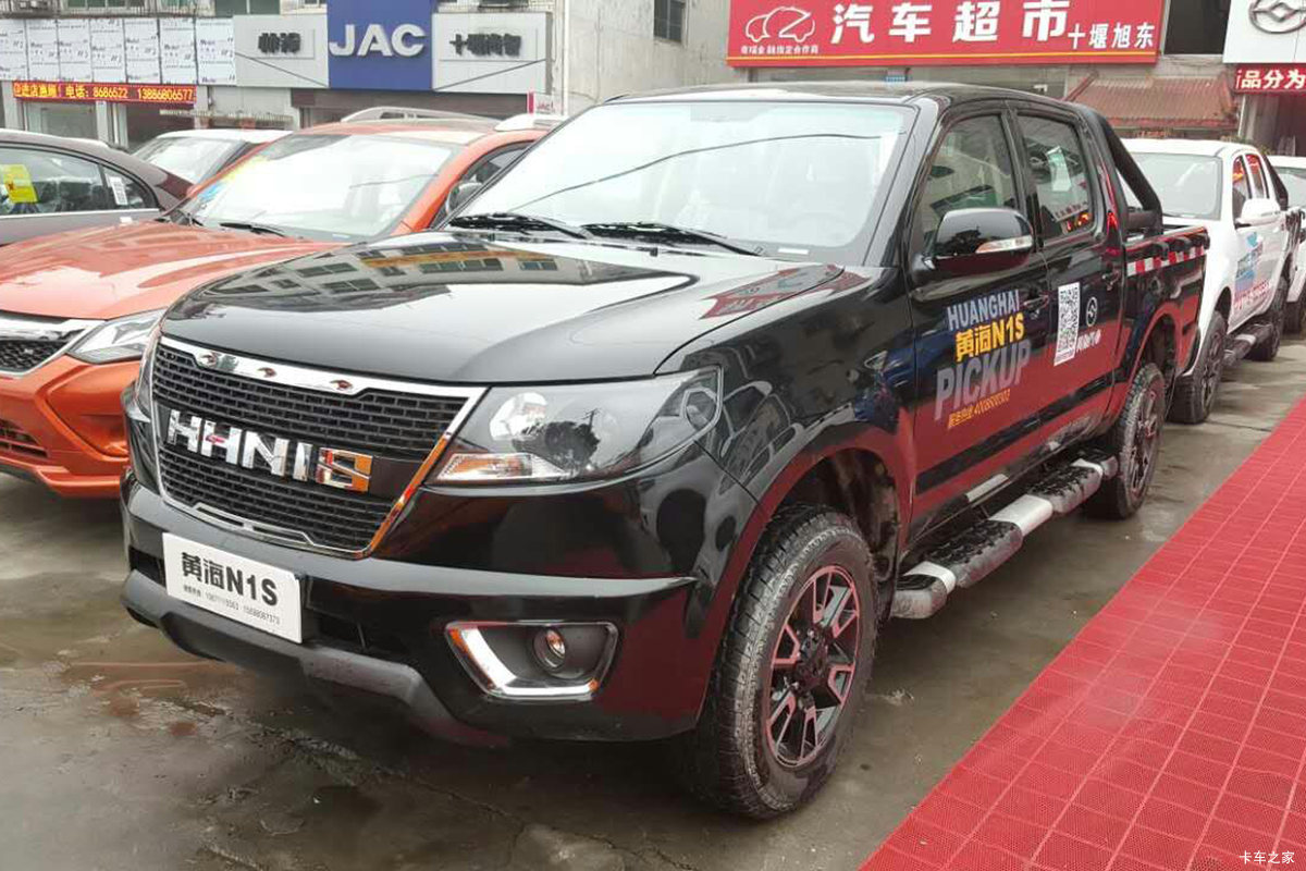 黄海N1S 2017款 运动版 加长型 2.4L 汽油 142马力 两驱皮卡