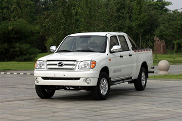  Сϻ 2015 ׼ 2.4T  ˫Ƥ ͼƬ