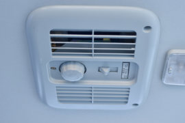 解放金铃&nbsp;载货车驾驶室                                               图片