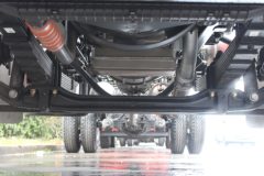 陕汽重卡 德龙L3000 185马力 4X2 6.75米排半载货车底盘(SX1168MG501Y)