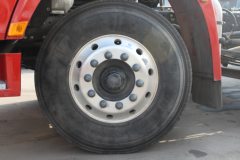 陕汽重卡 德龙X3000 350马力 8X2载货车底盘(SX1320XCB)