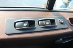 江淮格尔发 K5w重卡 280马力 6X2 9.6米厢式载货车(HFC5201XXYP1K4D54S7V)