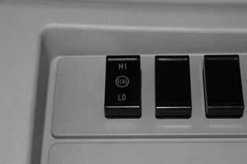 ���Ͽ��� U380�ؿ� 380���� 4X2 �������г�����(QCC5182ZKXD651Z)ͼƬ