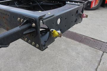 ���Ͽ��� U380�ؿ� 380���� 4X2 �������г�����(QCC5182ZKXD651Z)ͼƬ