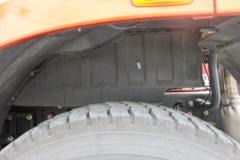 联合卡车 U380重卡 380马力 4X2 中置轴列车底盘(QCC5182ZKXD651Z)