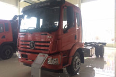 大运 风驰中卡 160马力 4X2 6.75米排半栏板载货车底盘(CGC1161D4UAB)