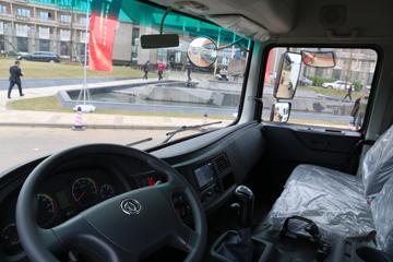 ���� ������D12�п� 190���� 4X2 9.85����ʽ�ػ�������(EQ5181XXYL9BDKAC)ͼƬ