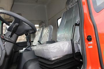 ���� ������D12�п� 190���� 4X2 9.85����ʽ�ػ�������(EQ5181XXYL9BDKAC)ͼƬ