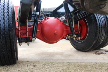 ���� ������D12�п� 190���� 4X2 9.85����ʽ�ػ�������ͼƬ