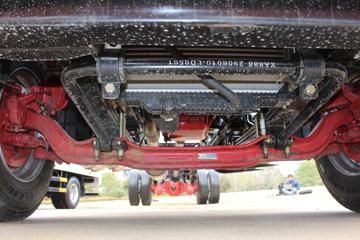 ���� ������D12�п� 190���� 4X2 9.85����ʽ�ػ�������ͼƬ
