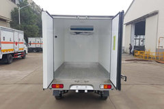 五菱 荣光 107马力 汽油 冷藏车(WLQ5029XLCPY)