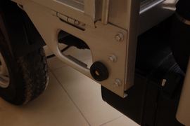 领骐&nbsp;载货车上装                                                图片