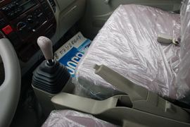 领骐&nbsp;载货车驾驶室                                               图片