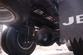 领骐&nbsp;载货车底盘                                                图片