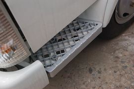 领骐&nbsp;载货车外观                                                图片