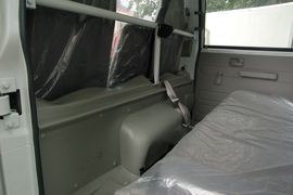 五十铃600P&nbsp;载货车驾驶室                                               图片