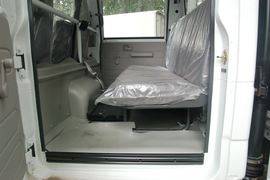 五十铃600P&nbsp;载货车驾驶室                                               图片