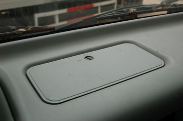 ���� ��ʮ��600P 130���� 3.2��˫�������ῨͼƬ