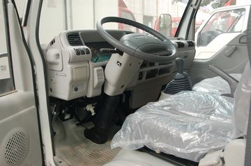 ���� ��ʮ��600P 130���� 3.2��˫�������ῨͼƬ